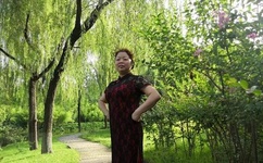 吃奶一边胸大一边胸小怎么办